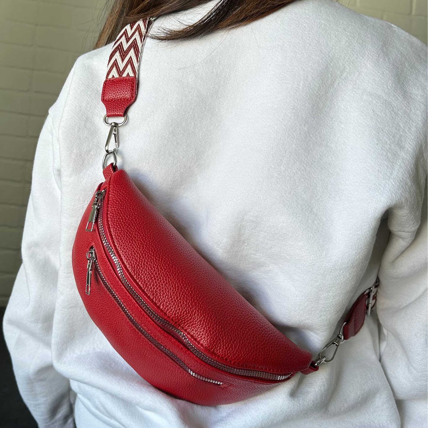 The Velvet Flame Errand Bag