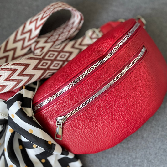 The Velvet Flame Errand Bag